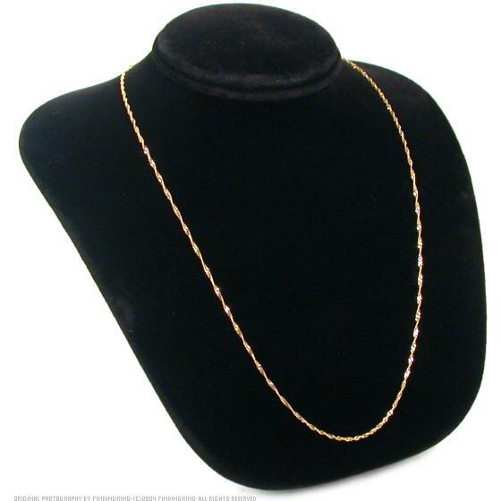 3 Velvet Necklace Bust Pendant Display Jewelry Showcase