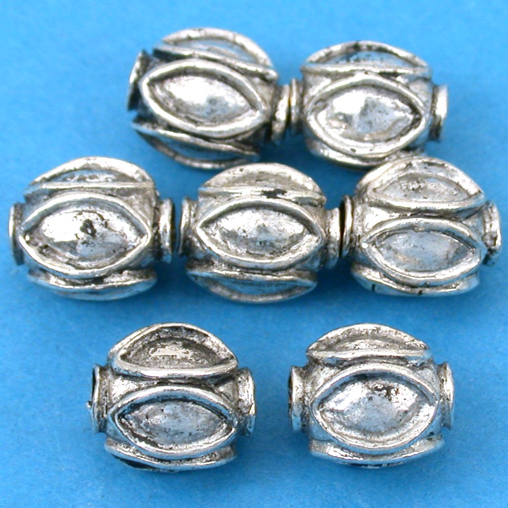 Round Antique Silver Plated Beads 9.5mm 15 Grams 6Pcs Approx.