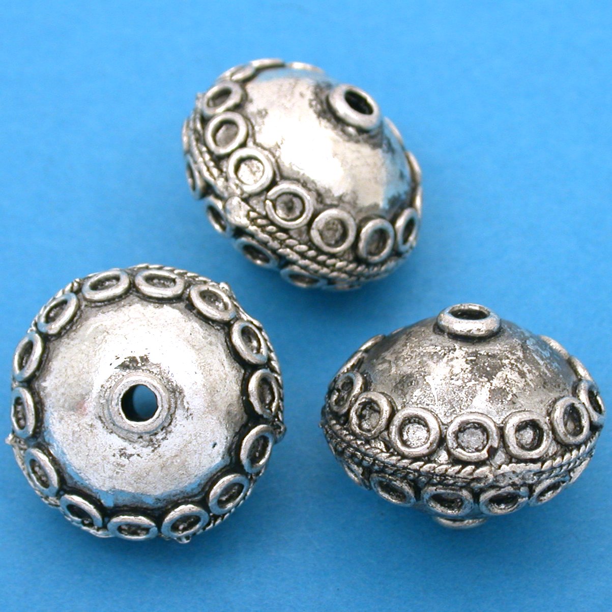 Bali Saucer Antique Silver Plated Beads 17.5mm 2Pcs Approx.